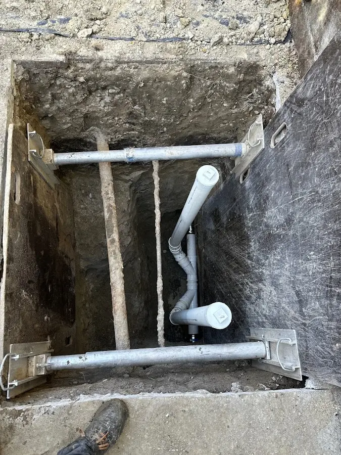 Experienced plumber completing Drain Cleaning work in Fort Atkinson